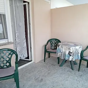 Ninske Vodice Appartamento